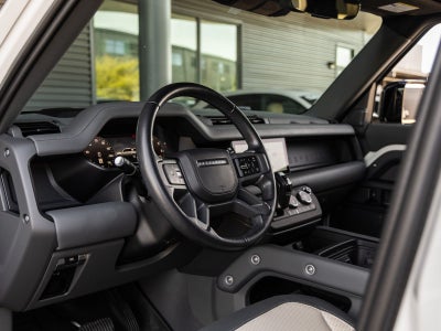 2023 Land Rover Defender 110 X-Dynamic SE