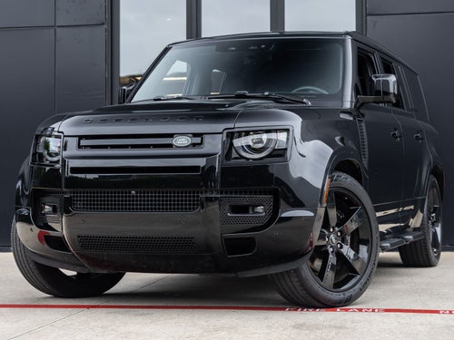 2025 Land Rover Defender 130 V8