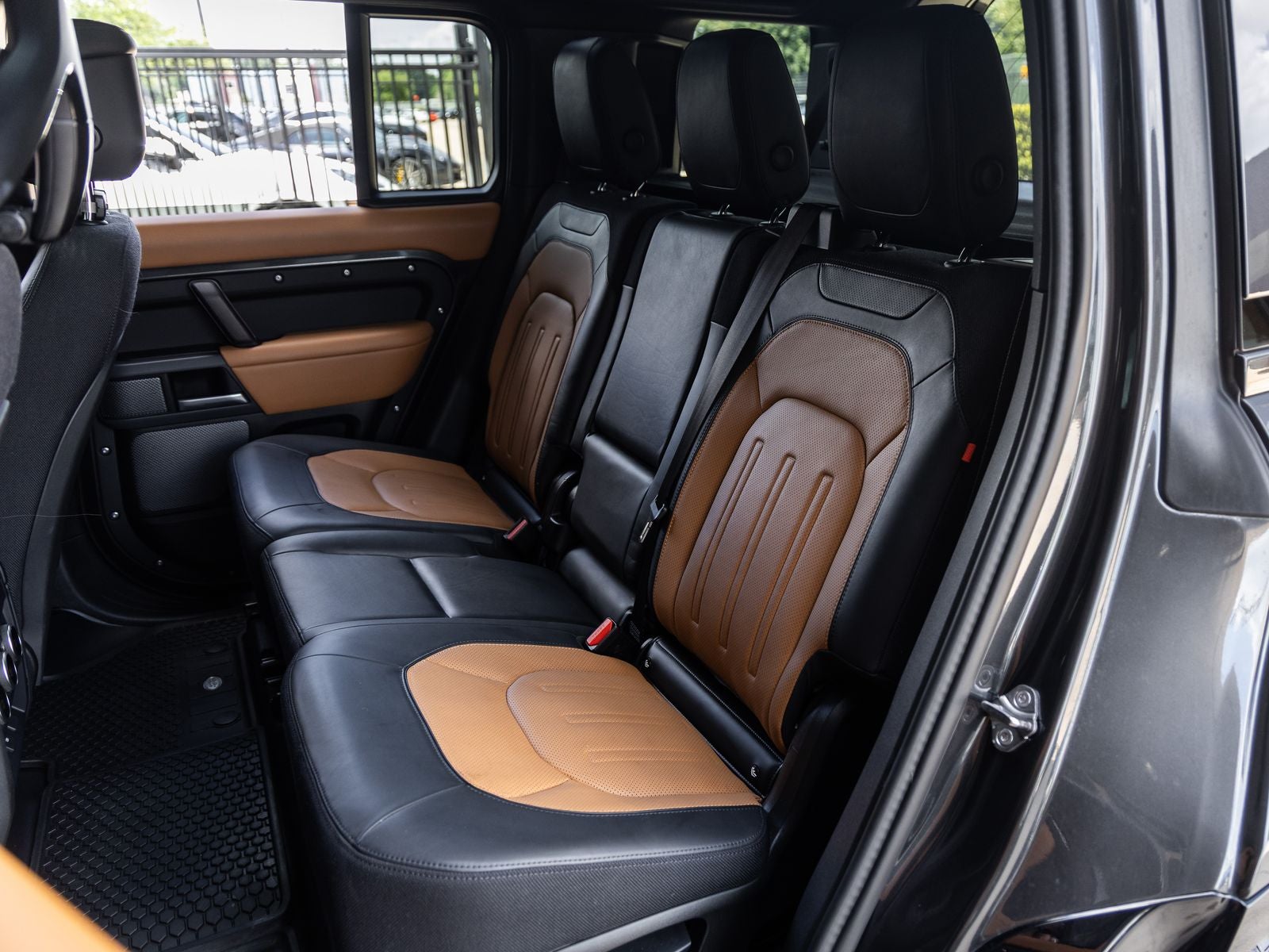2024 Land Rover Defender 110 X