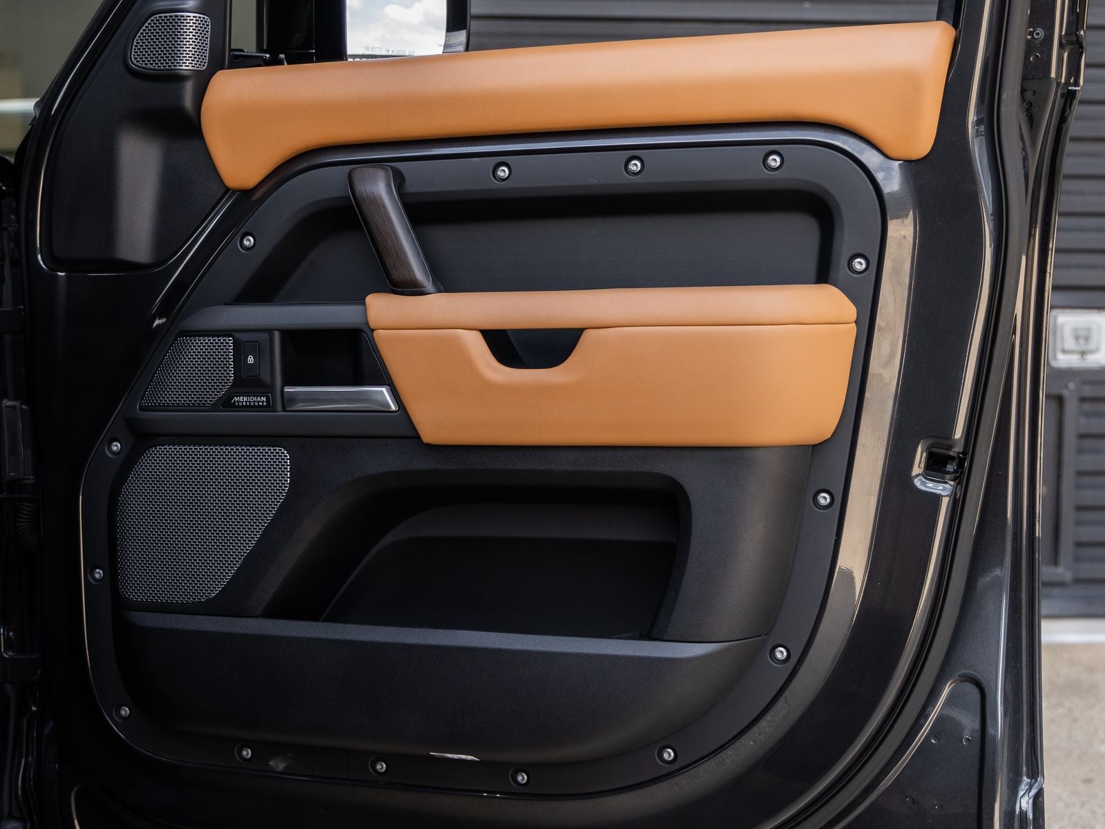 2024 Land Rover Defender 110 X