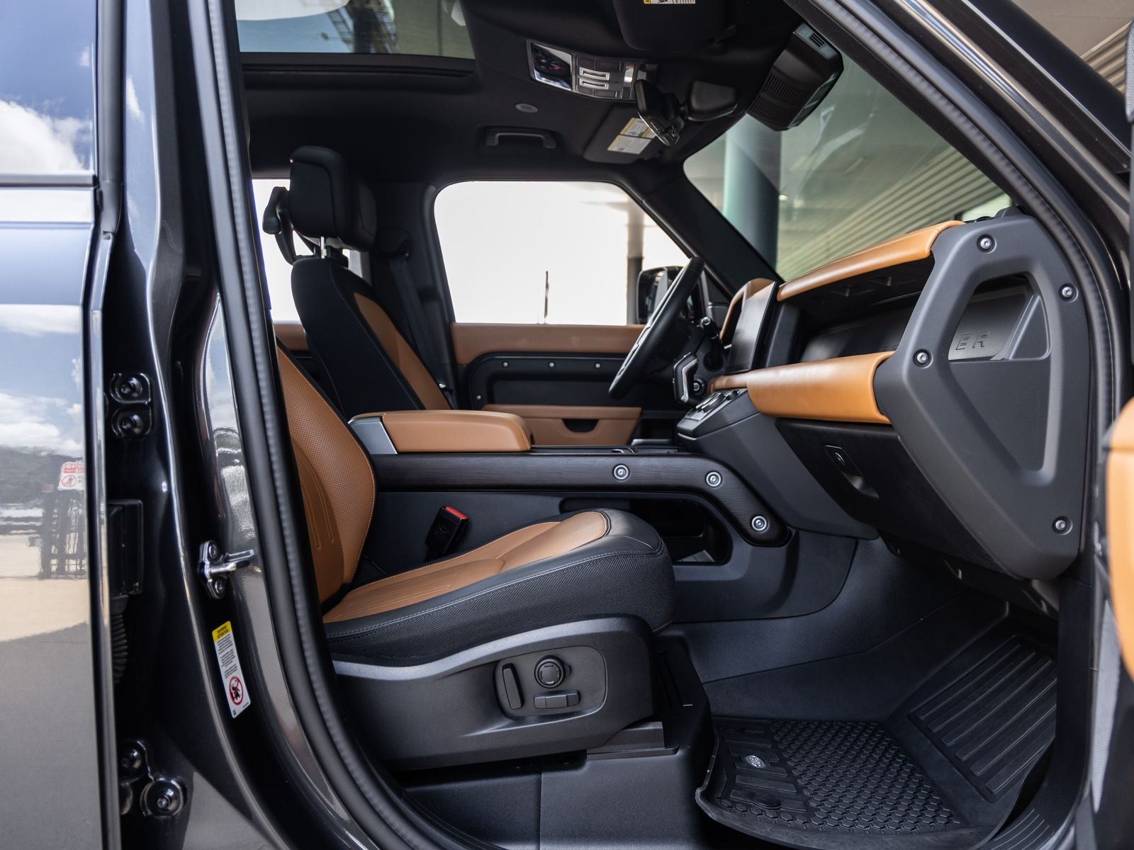 2024 Land Rover Defender 110 X