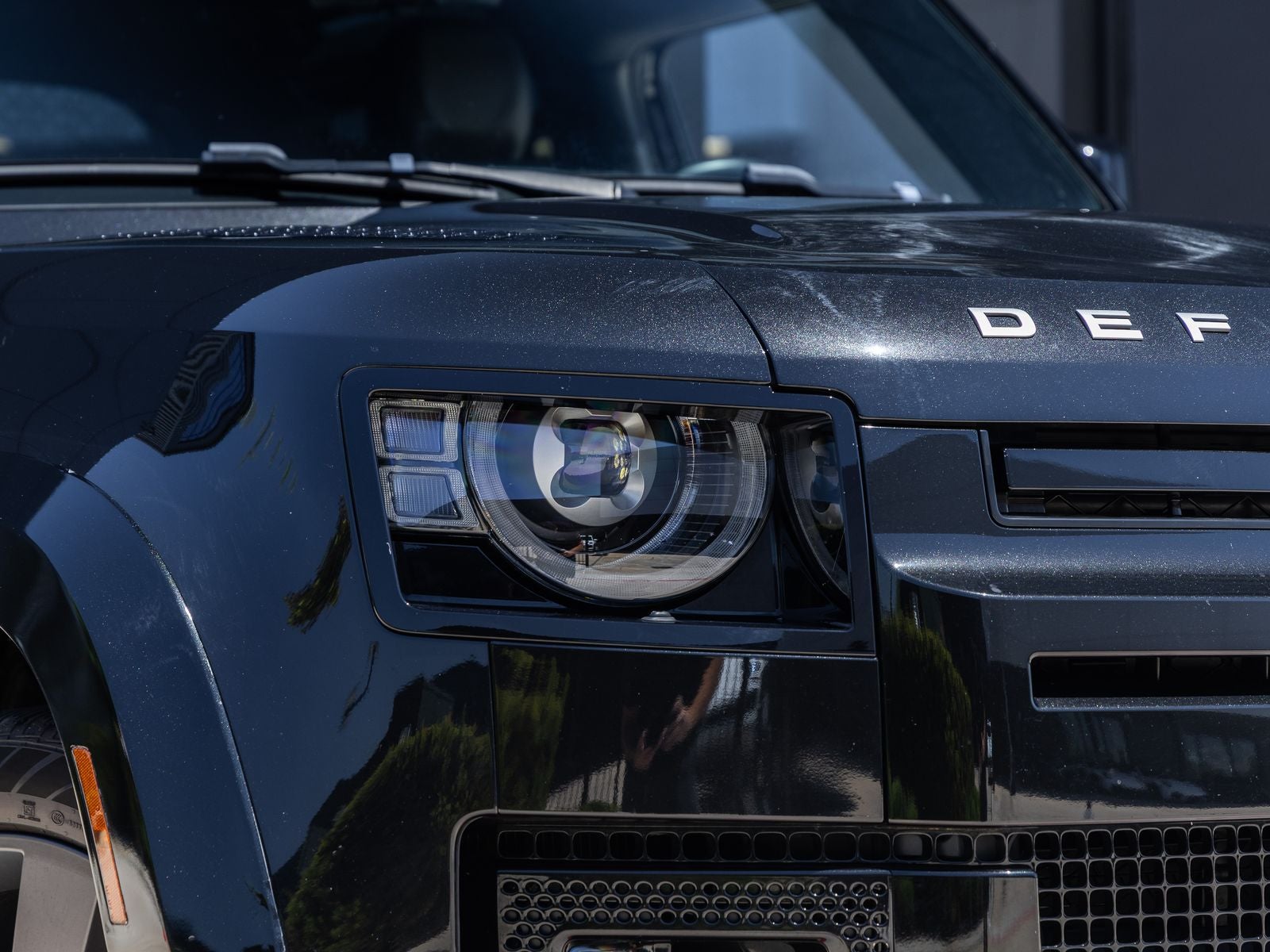 2021 Land Rover Defender 90 X-Dynamic S