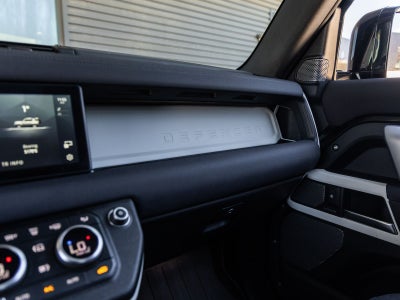 2021 Land Rover Defender 90 X-Dynamic S