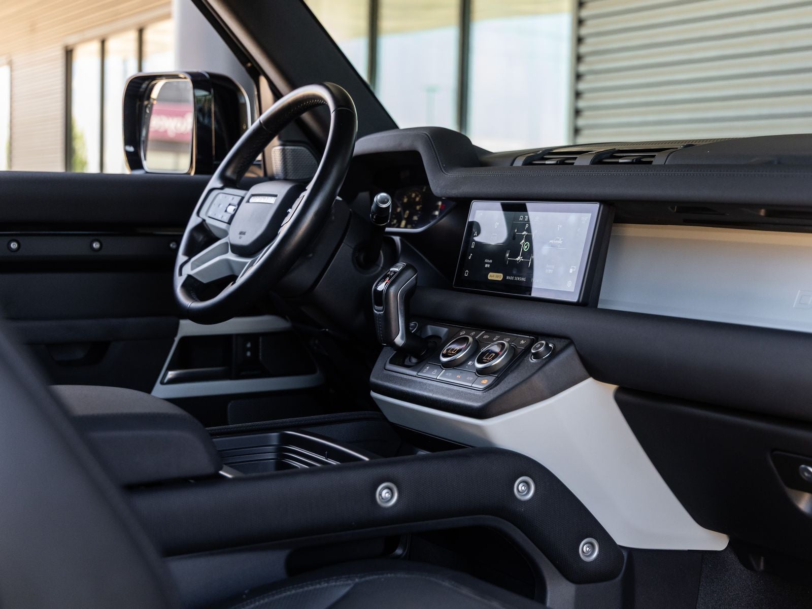 2021 Land Rover Defender 90 X-Dynamic S
