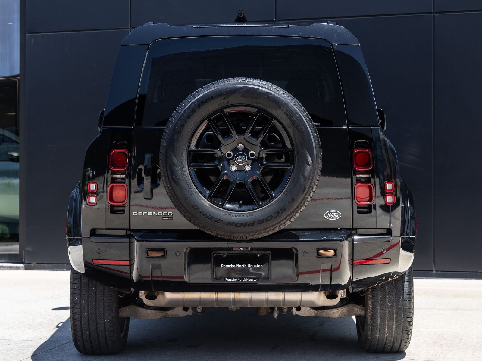 2021 Land Rover Defender 90 X-Dynamic S