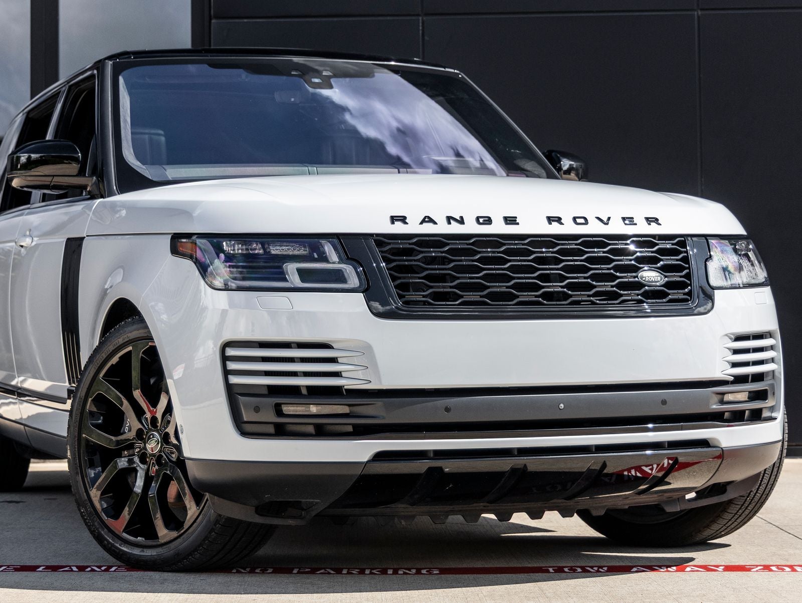 2020 Land Rover Range Rover Supercharged LWB