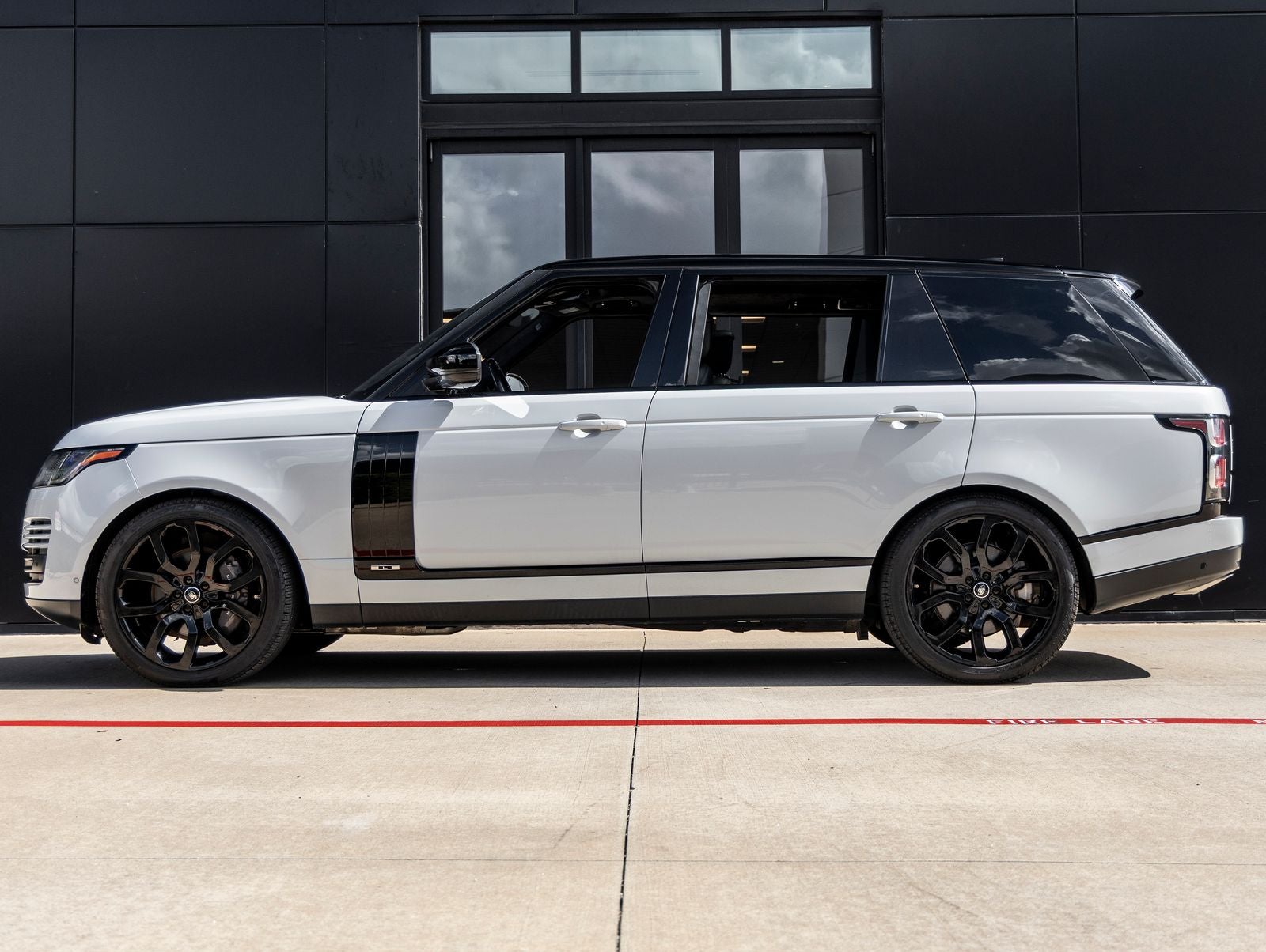 2020 Land Rover Range Rover Supercharged LWB