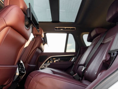 2023 Land Rover Range Rover SE