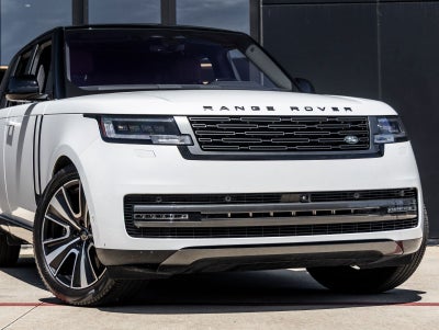 2023 Land Rover Range Rover SE