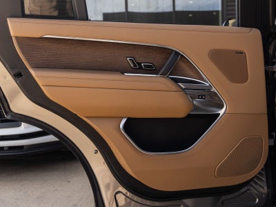 2023 Land Rover Range Rover SE LWB