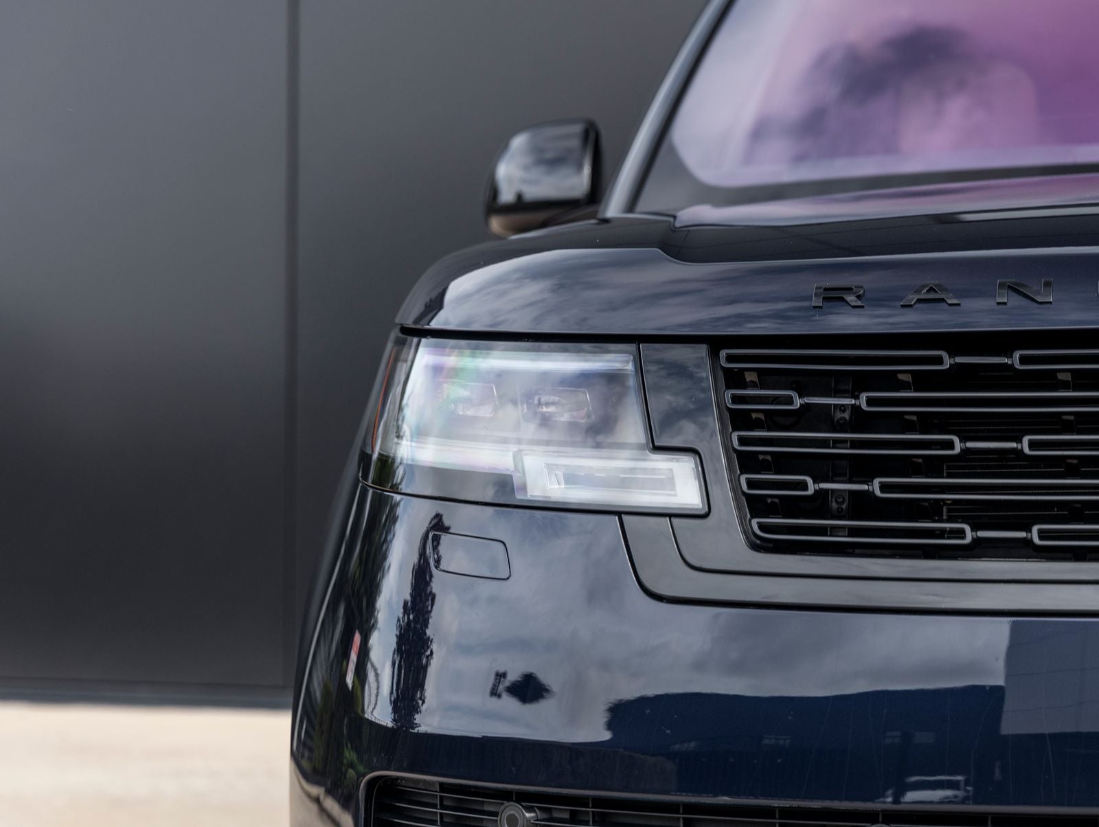 2023 Land Rover Range Rover SE LWB