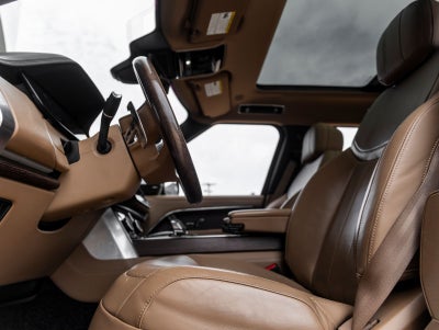 2023 Land Rover Range Rover SE LWB