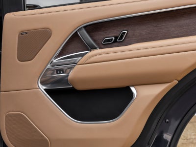 2023 Land Rover Range Rover SE LWB