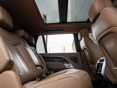 2023 Land Rover Range Rover SE LWB