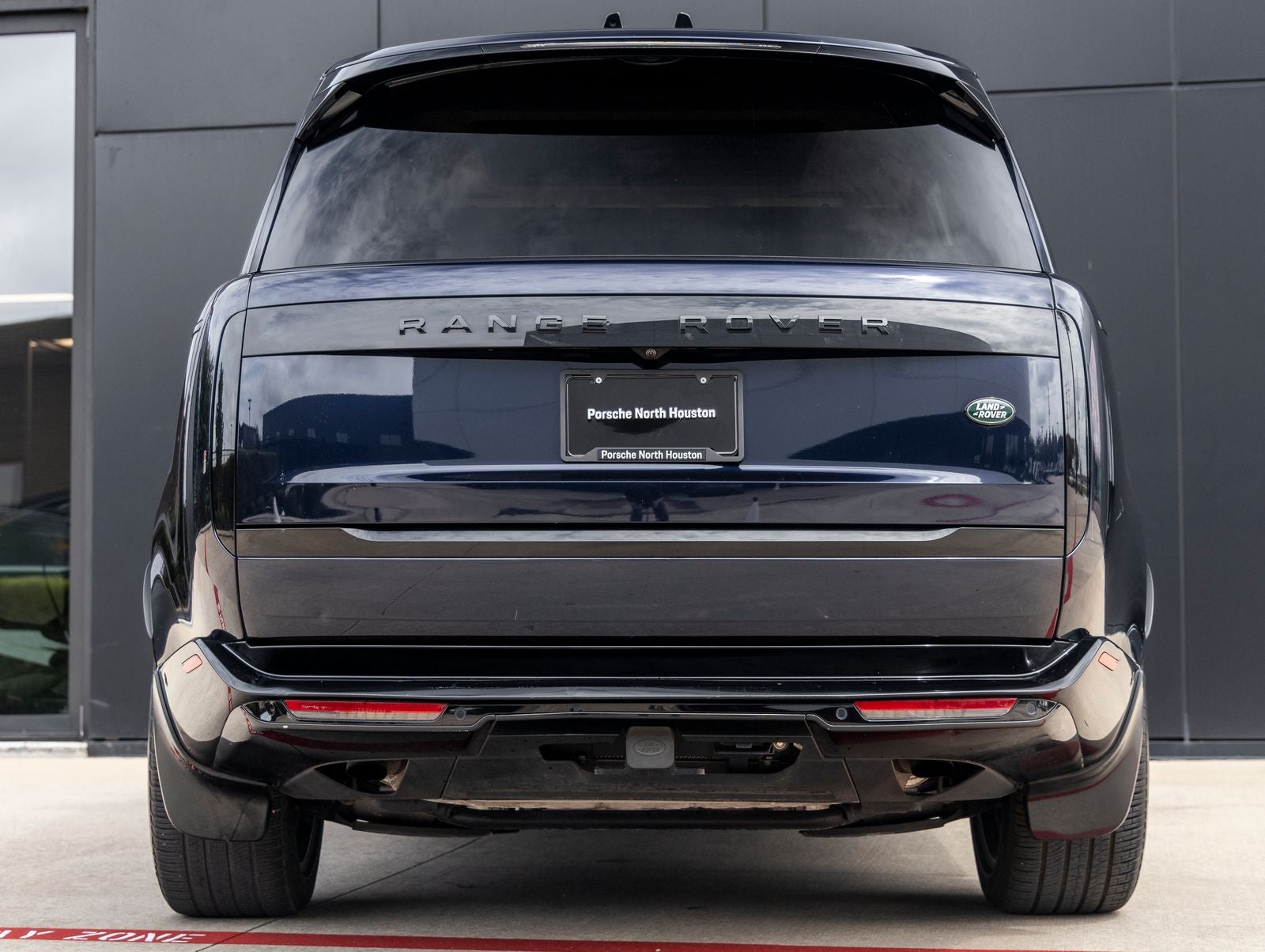 2023 Land Rover Range Rover SE LWB