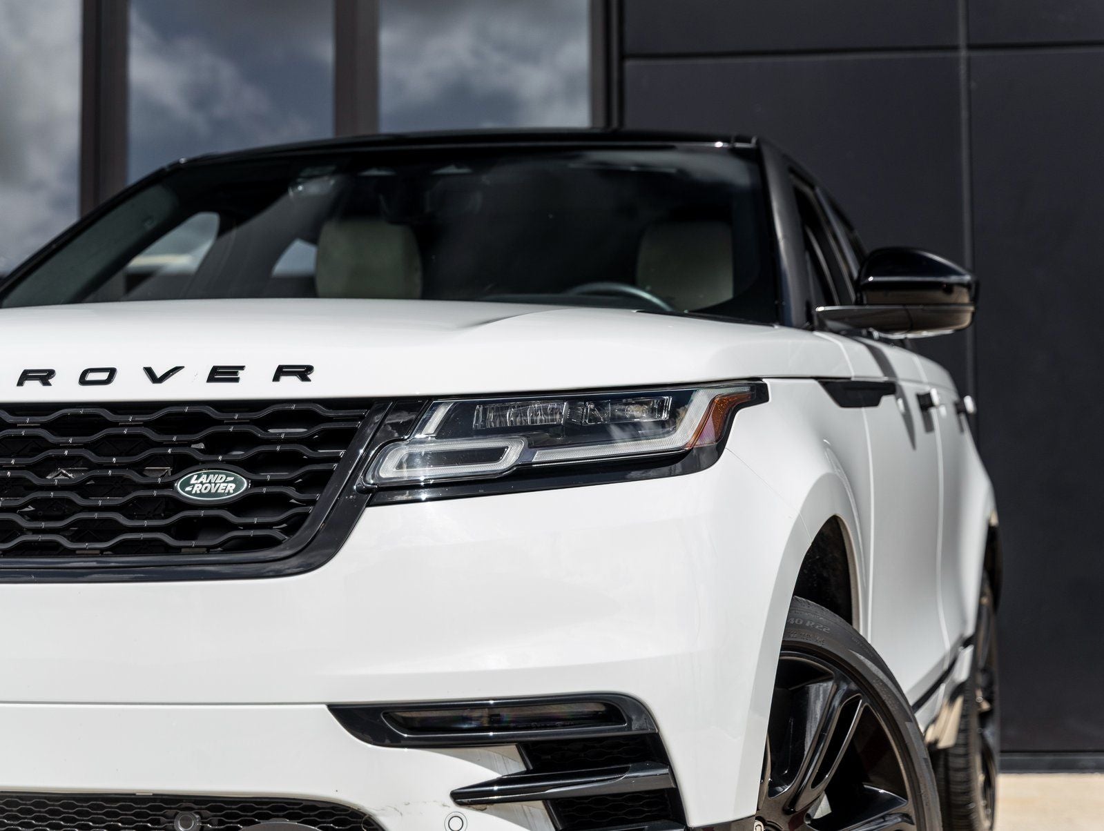 2023 Land Rover Range Rover Velar R-Dynamic S