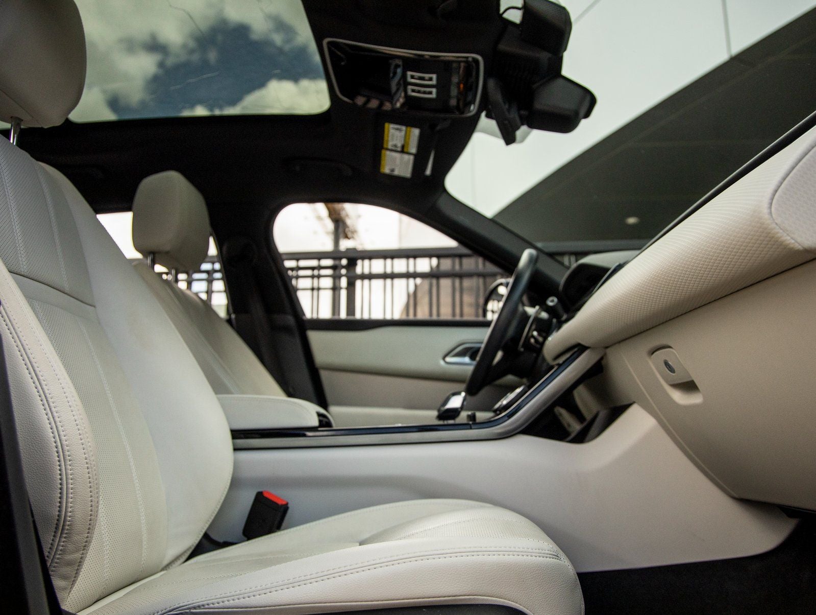 2023 Land Rover Range Rover Velar R-Dynamic S