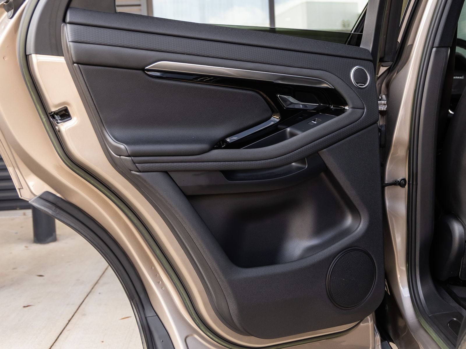 2023 Land Rover Range Rover Evoque Dynamic