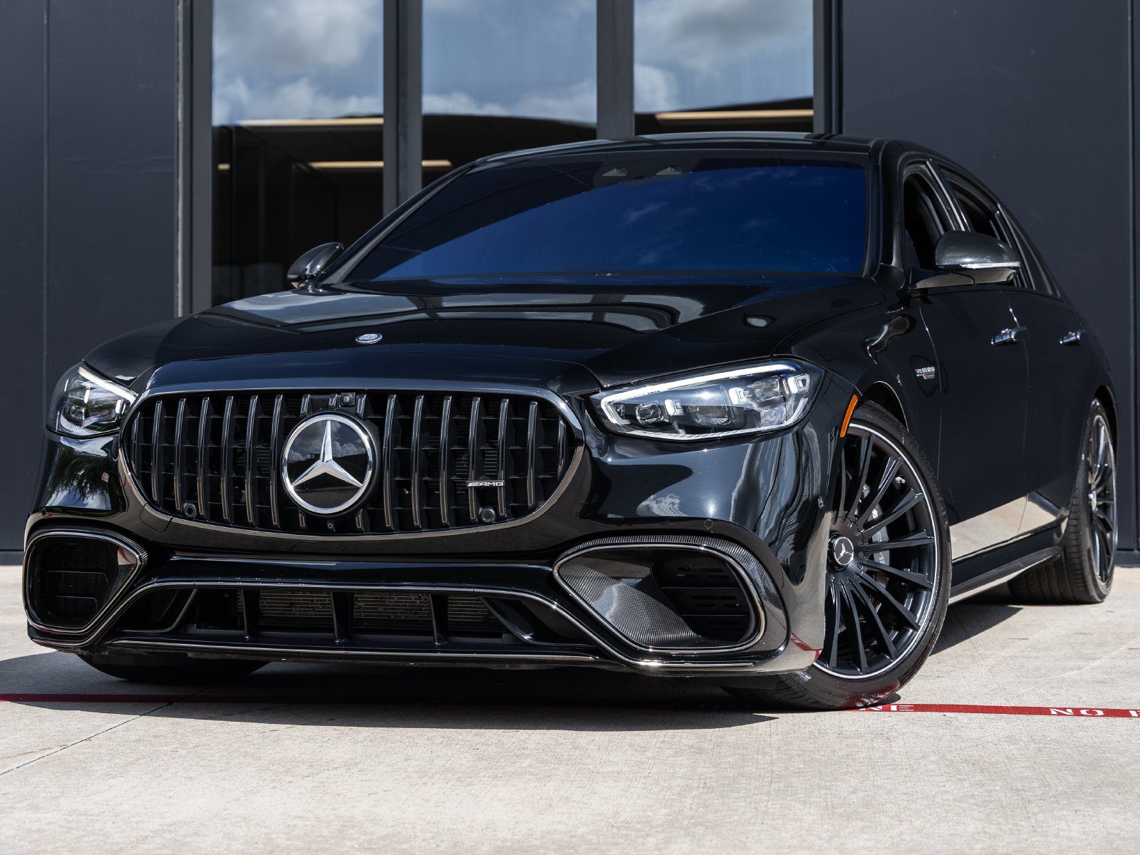2024 Mercedes-Benz S-Class S63