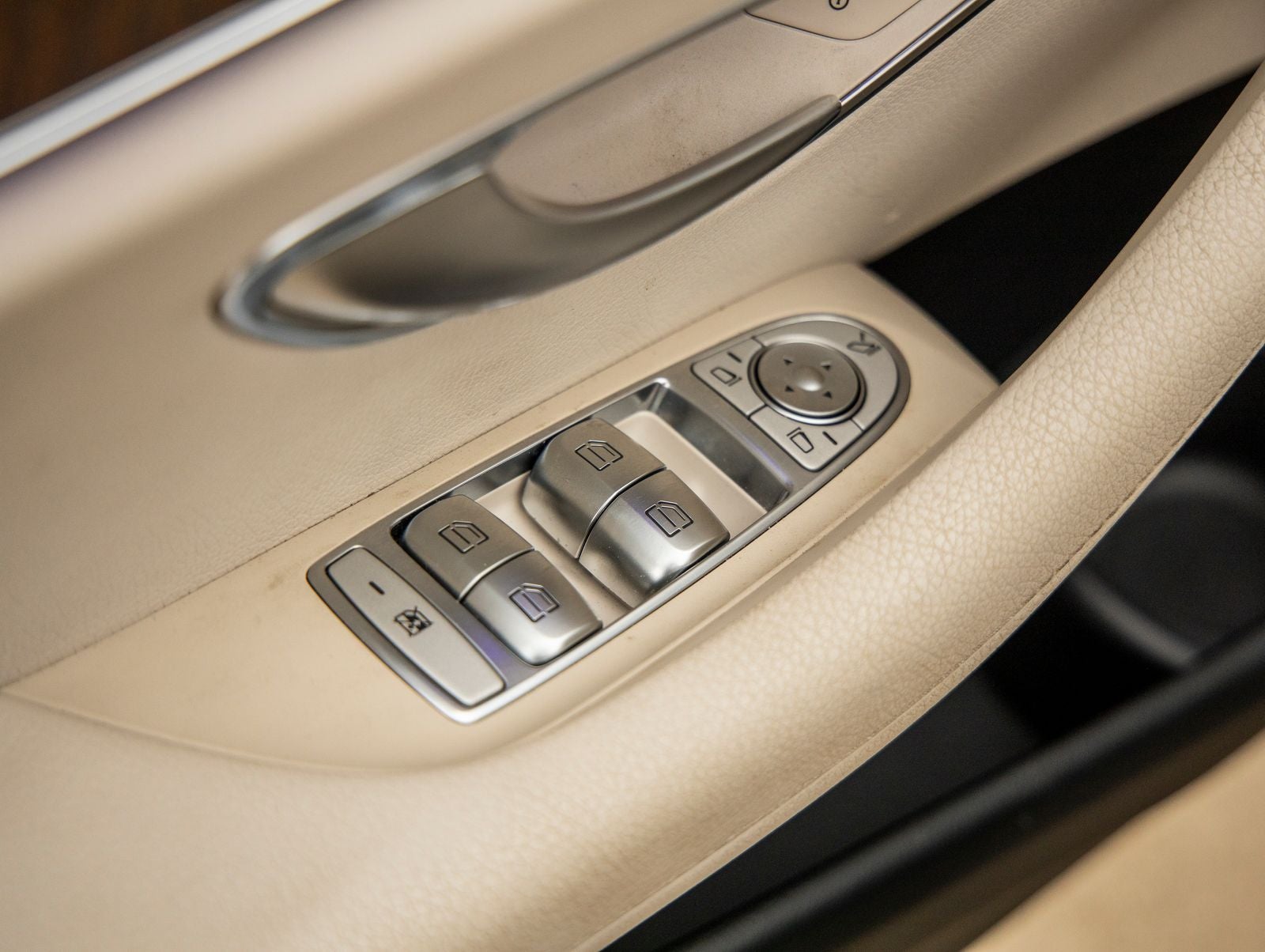 2022 Mercedes-Benz E-Class E 350