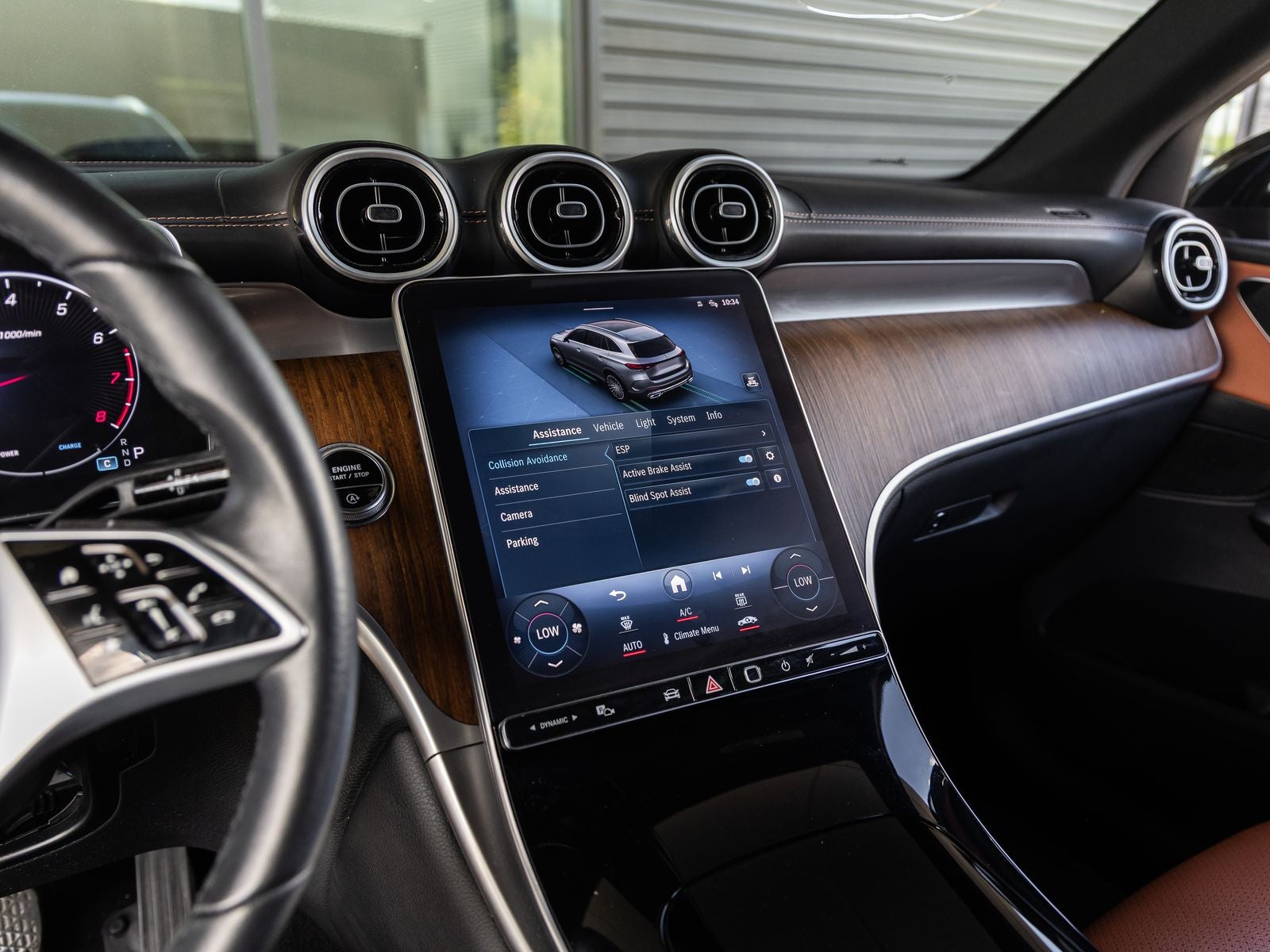 2024 Mercedes-Benz GLC GLC 300