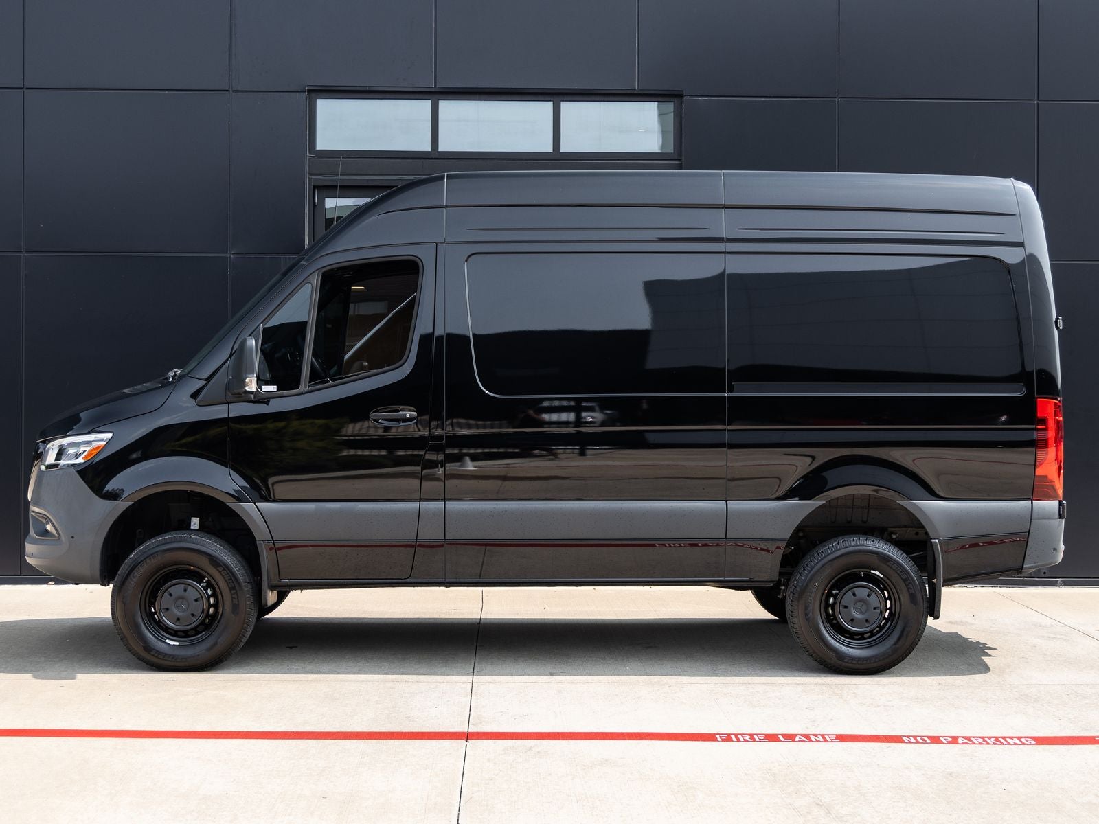 2024 Mercedes-Benz Sprinter 2500 4MATIC®