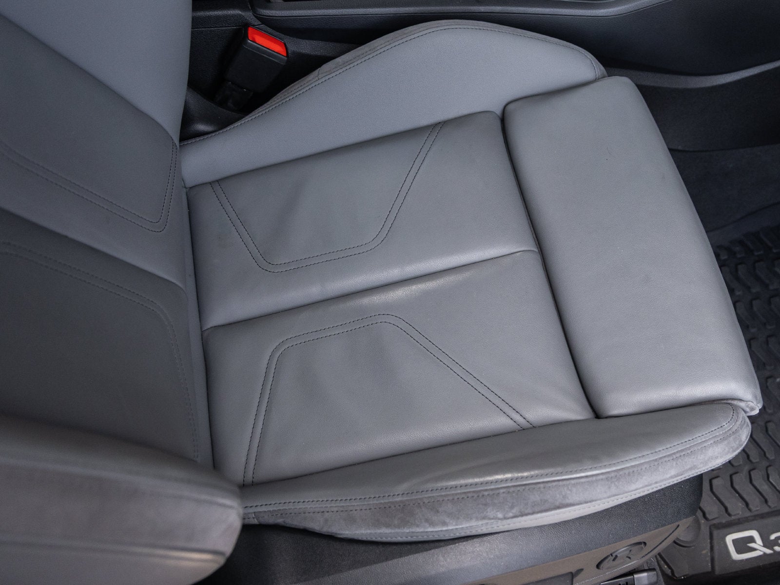 2020 Audi Q3 Premium Plus S line quattro