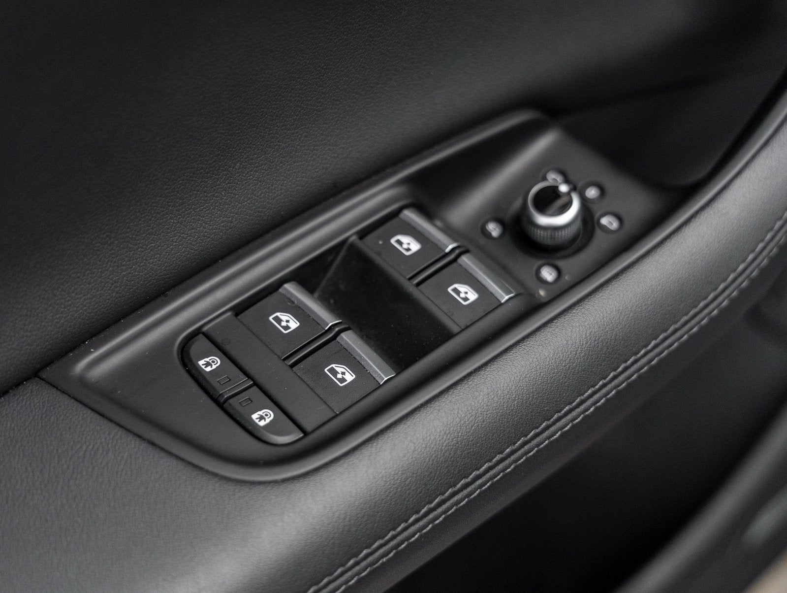 2023 Audi Q7 45 Premium Plus quattro