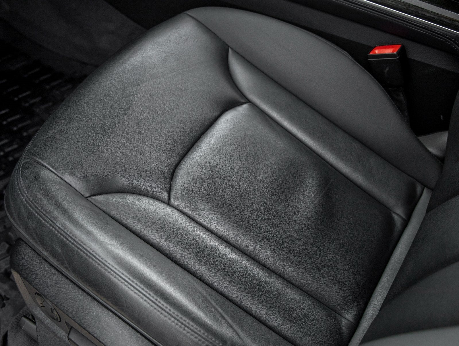 2023 Audi Q7 45 Premium Plus quattro