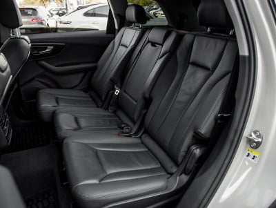 2023 Audi Q7 45 Premium Plus quattro