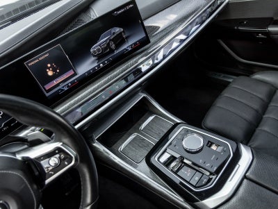 2024 BMW 7 Series 740i