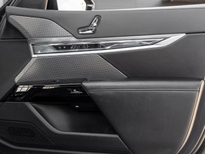 2024 BMW 7 Series 740i