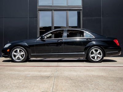 2011 Mercedes-Benz S-Class S 550
