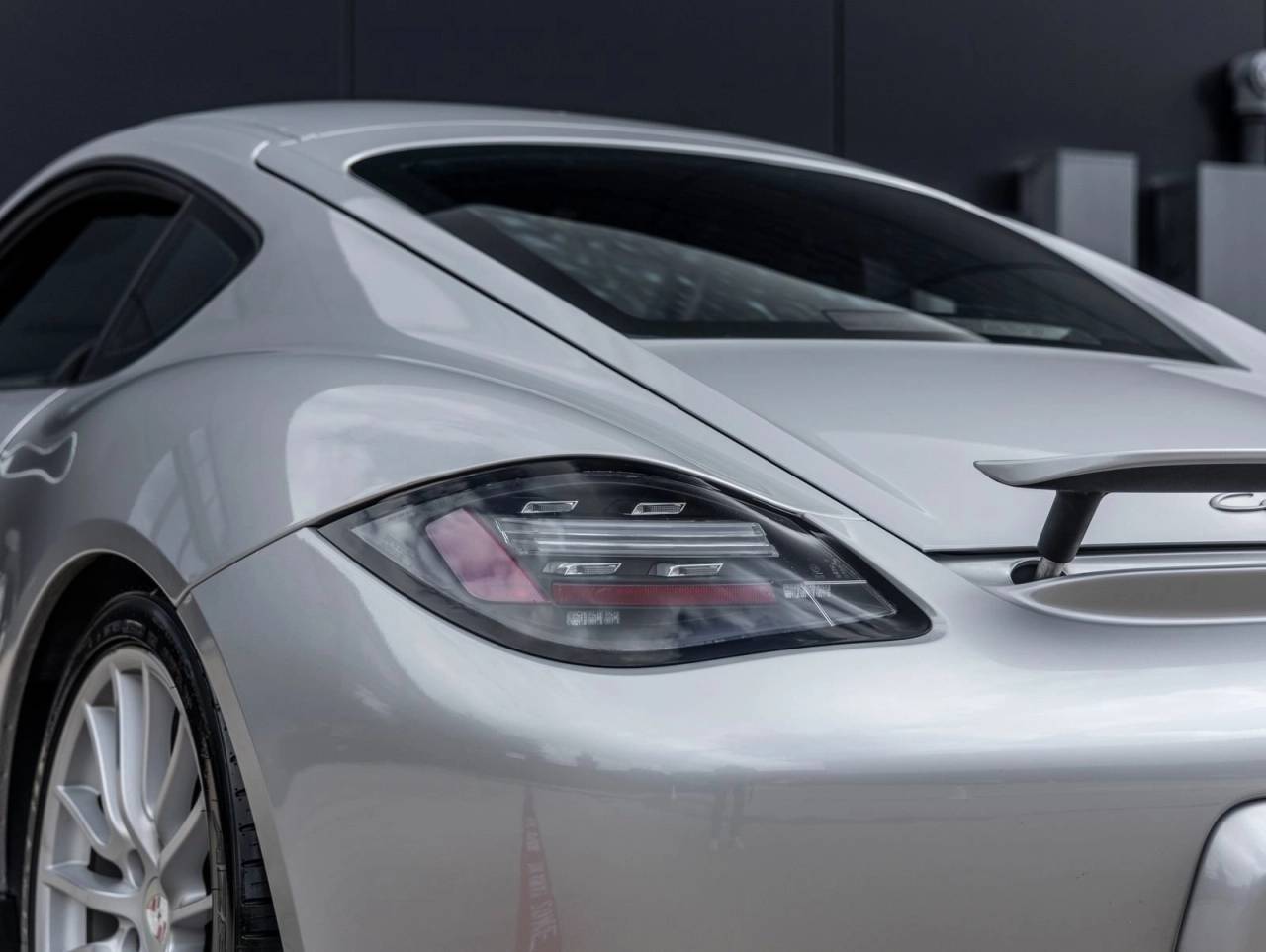 2009 Porsche 718 Cayman