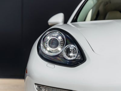 2016 Porsche Panamera Panamera Edition