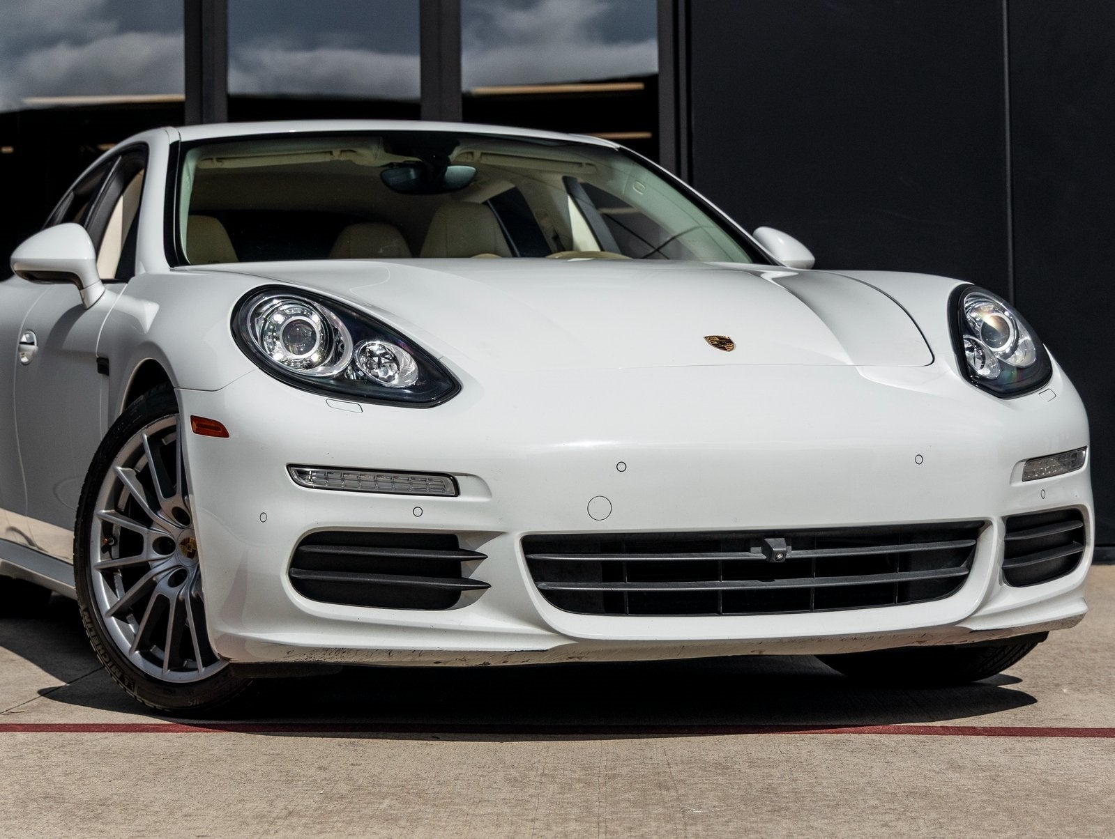 2016 Porsche Panamera Panamera Edition