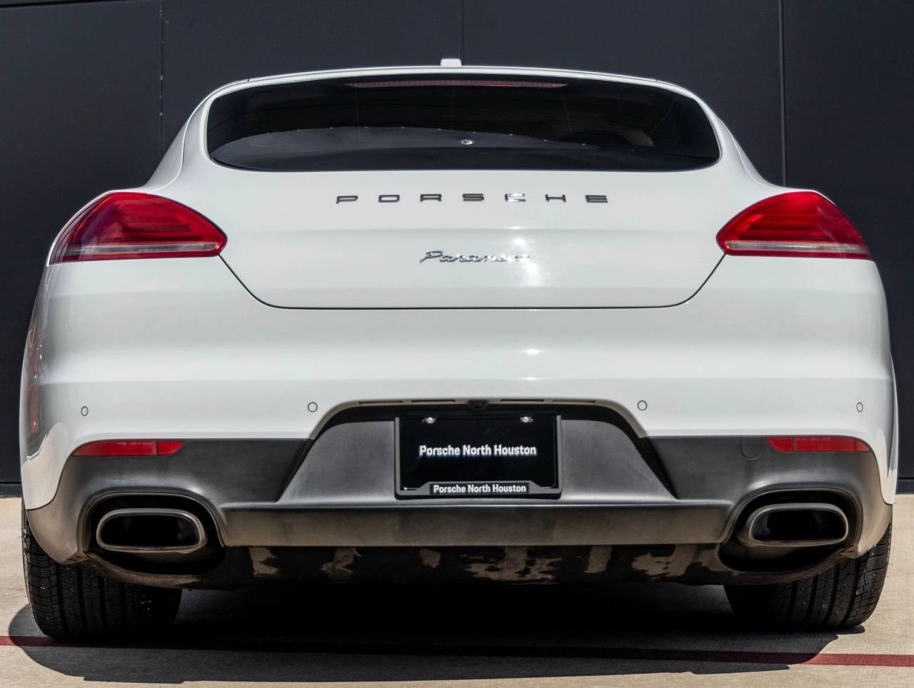 2016 Porsche Panamera Panamera Edition