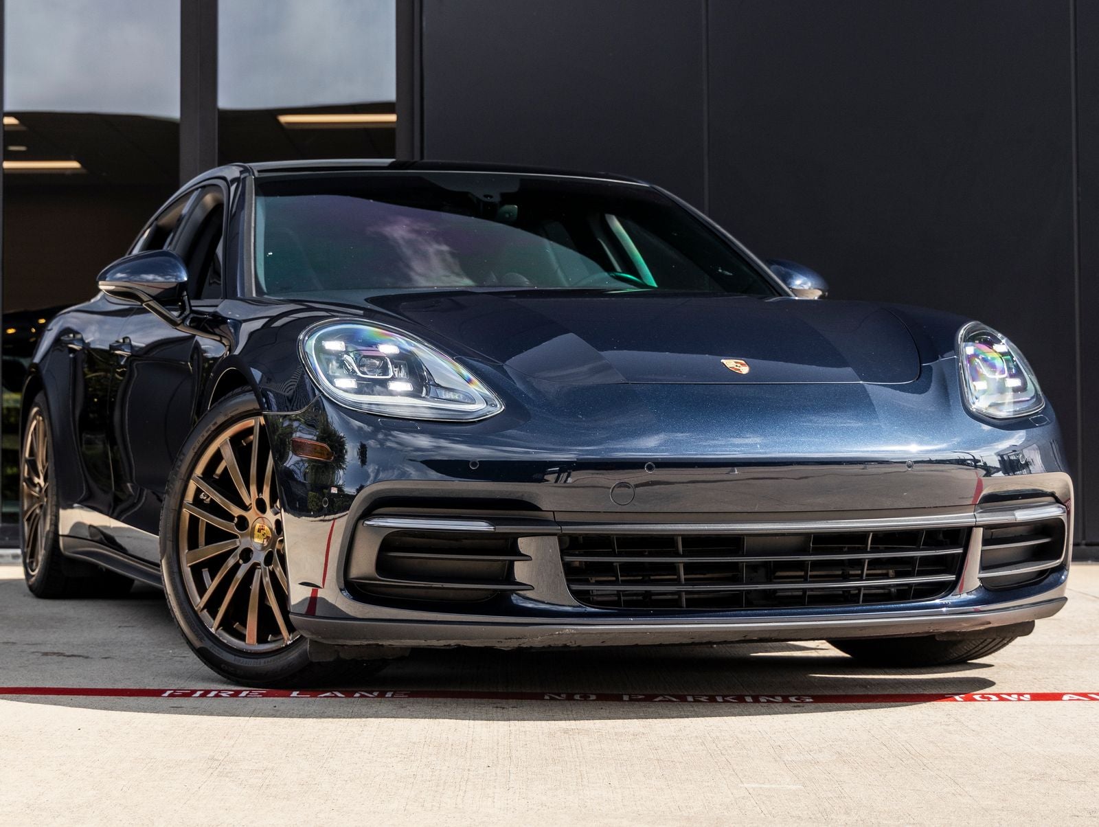 2018 Porsche Panamera Panamera 4