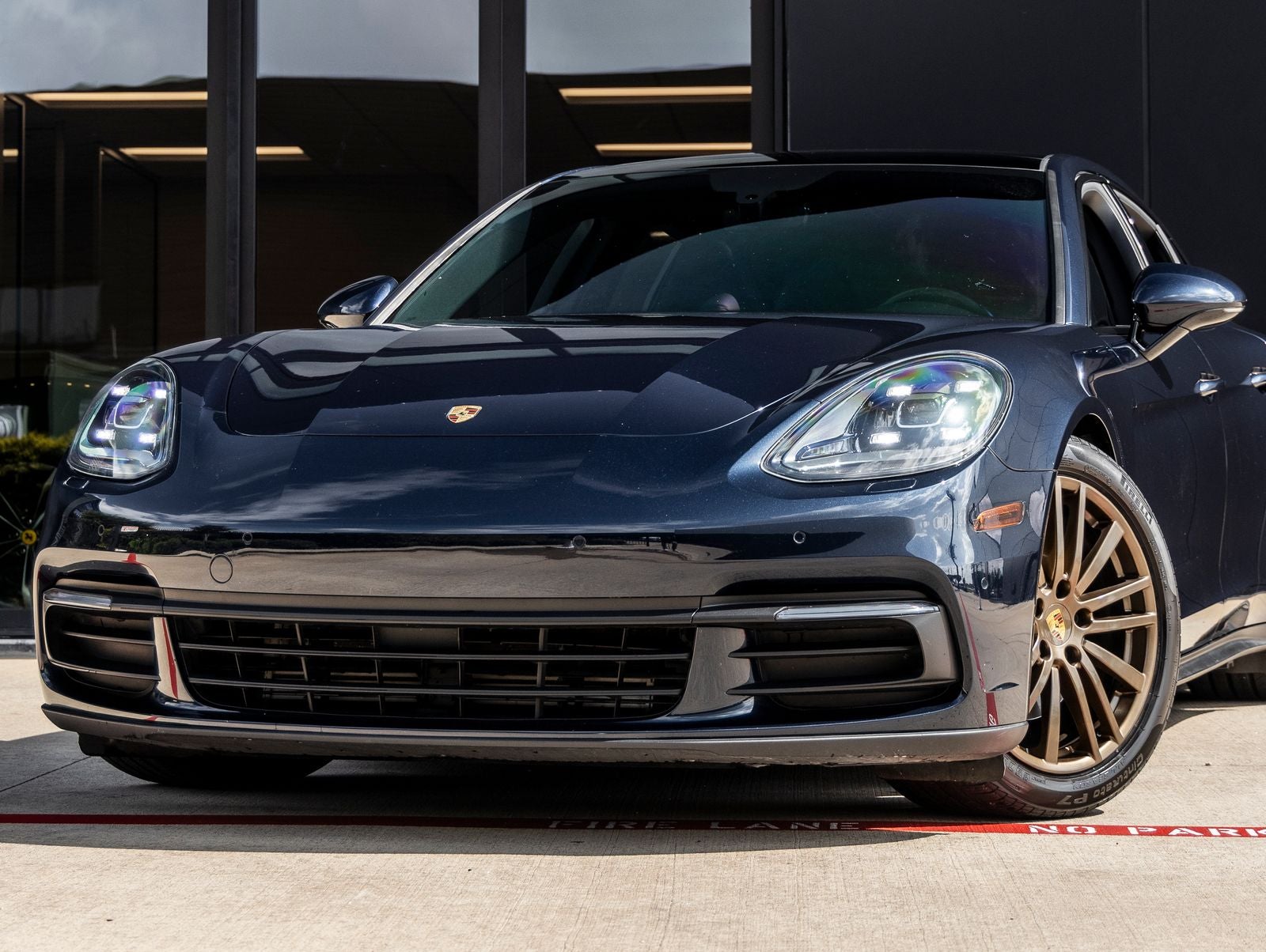 2018 Porsche Panamera Panamera 4