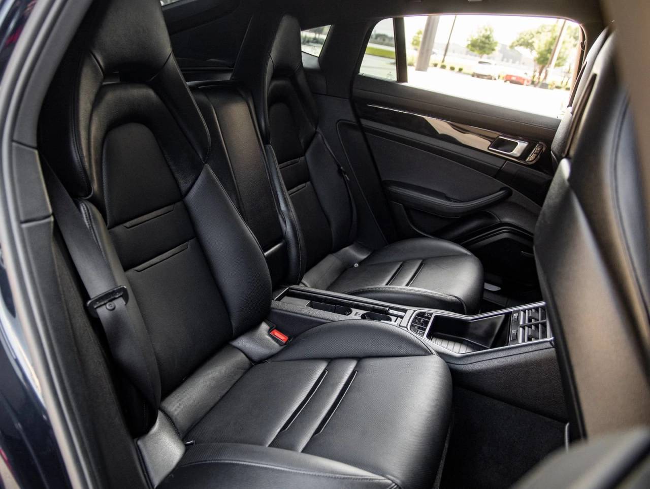 2018 Porsche Panamera Panamera 4