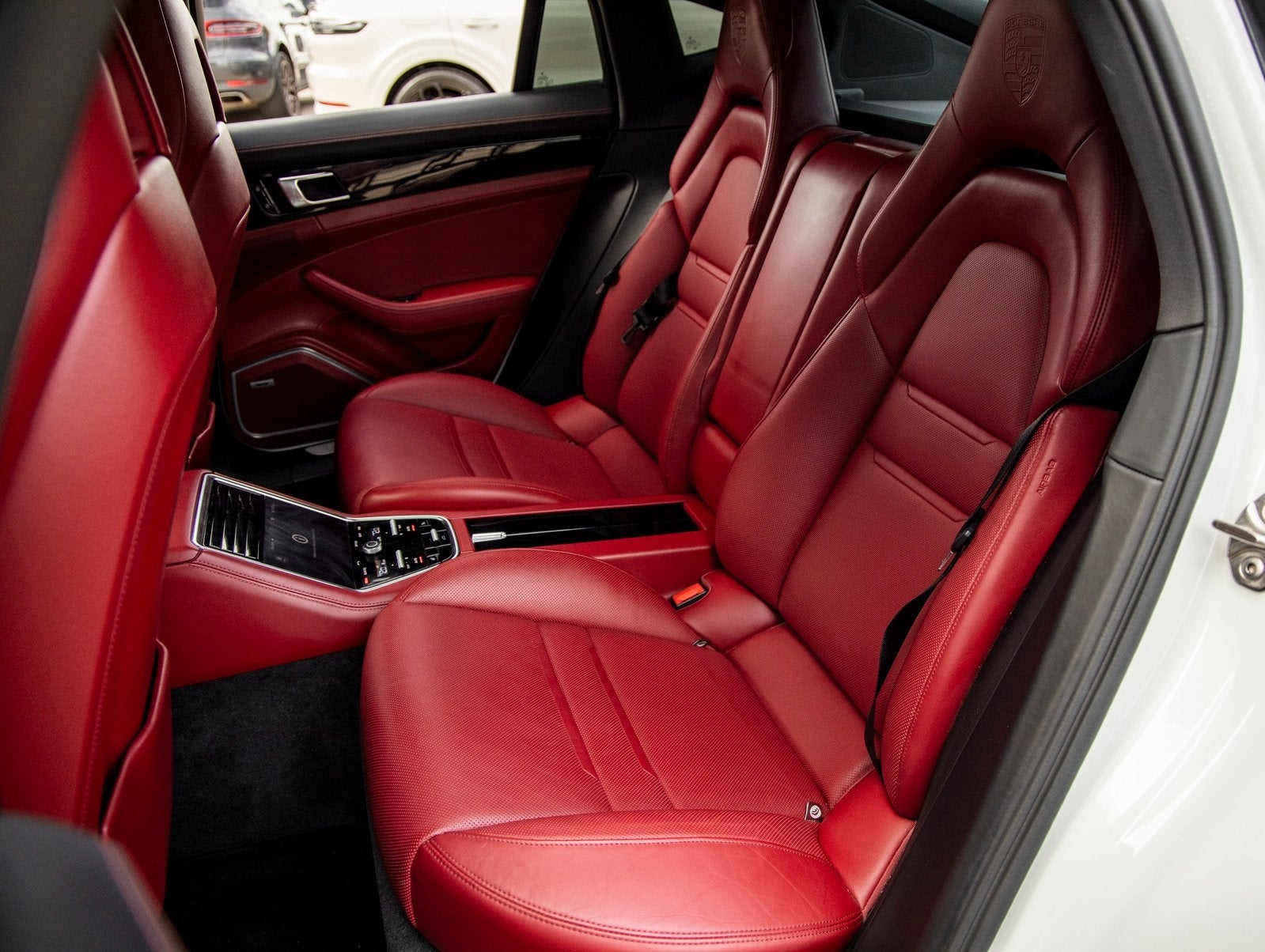 2020 Porsche Panamera Panamera