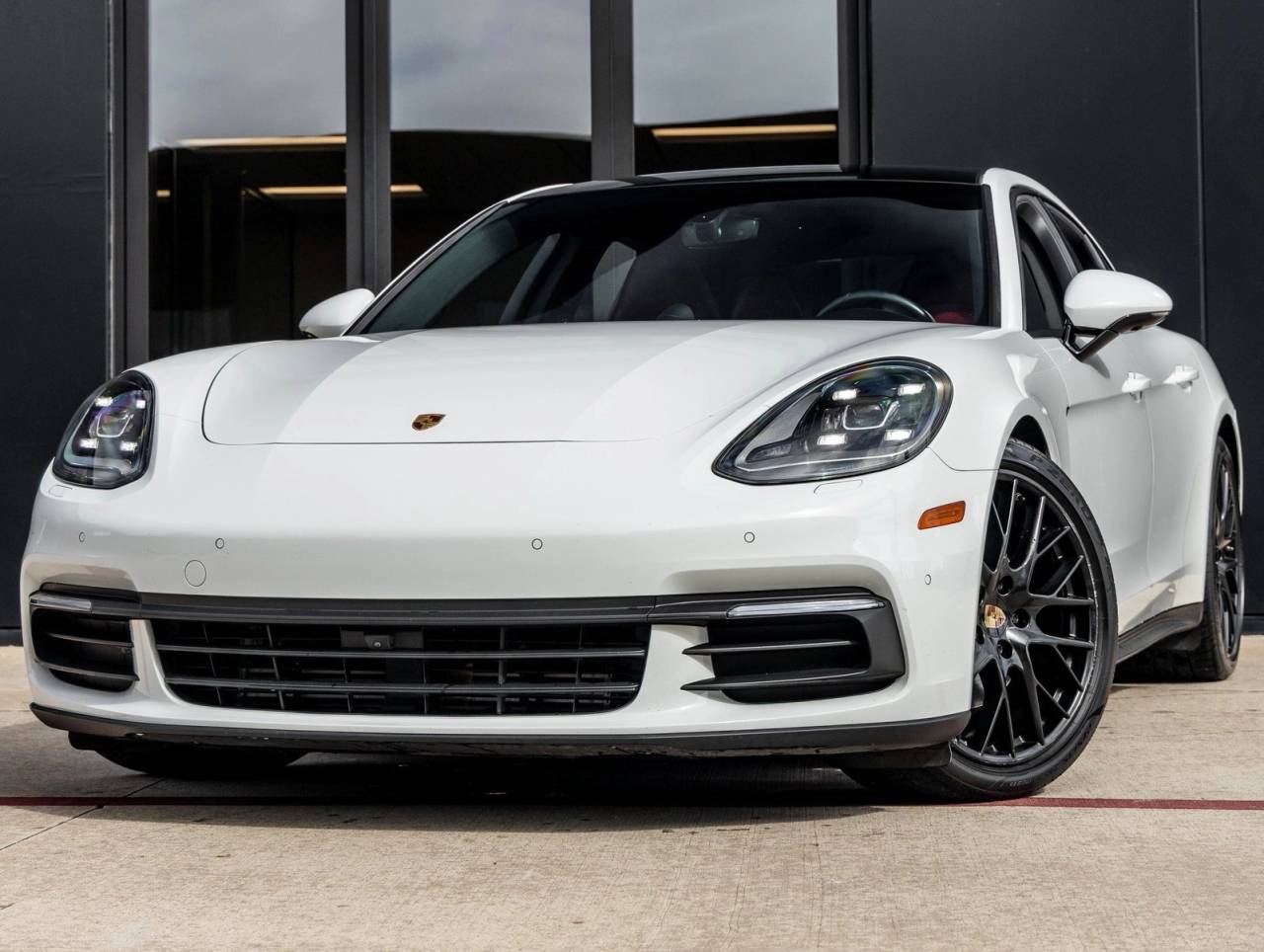 2020 Porsche Panamera Panamera