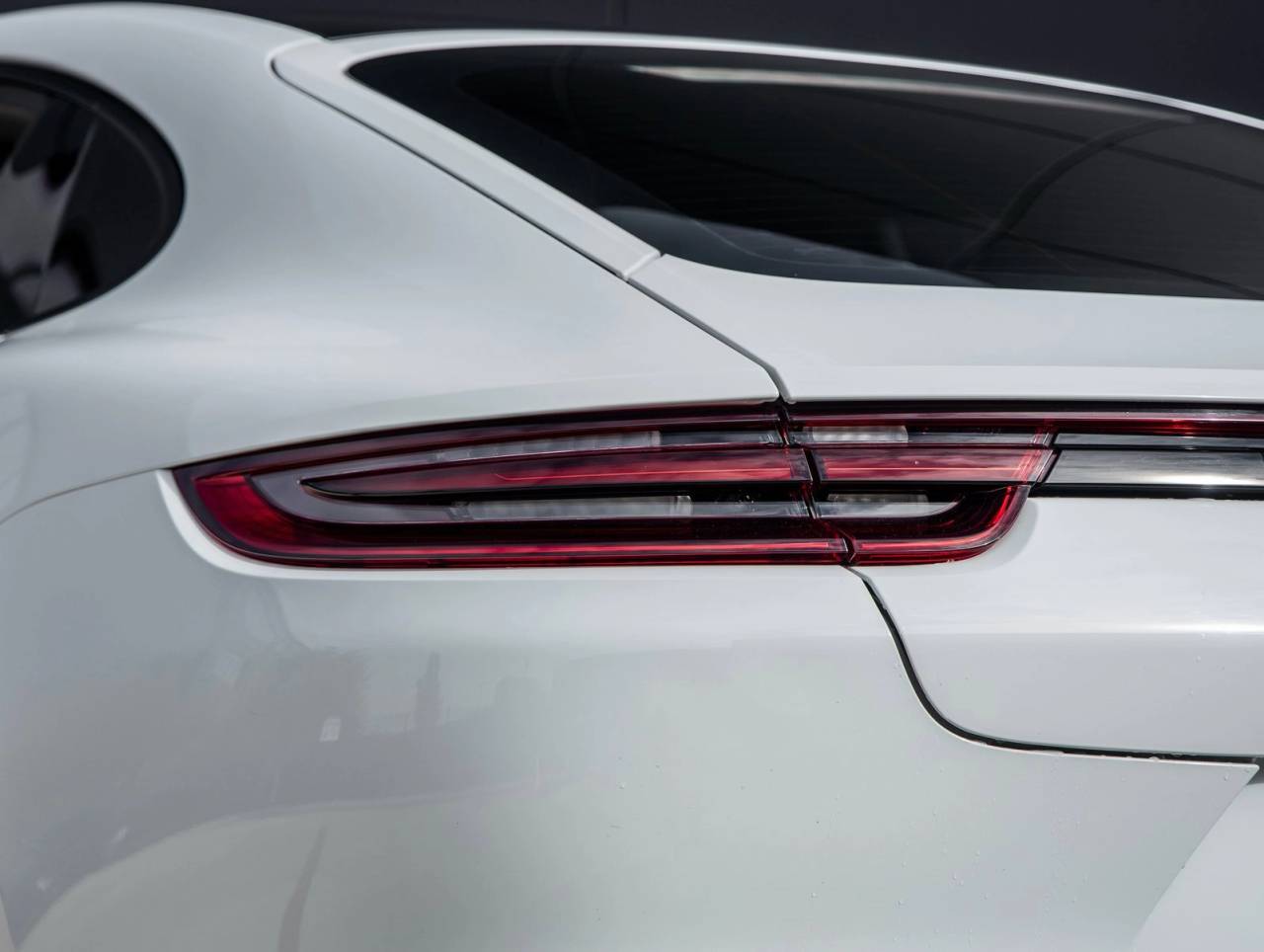 2020 Porsche Panamera Panamera