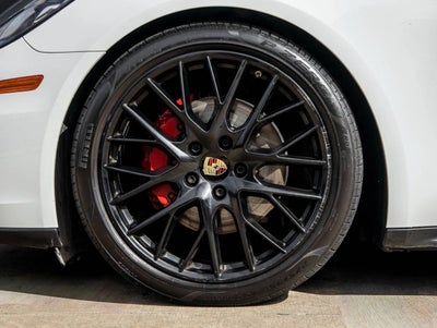 2020 Porsche Panamera Panamera