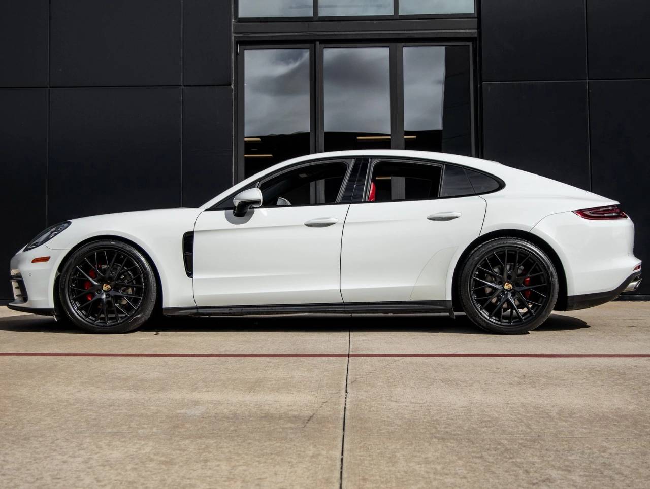 2020 Porsche Panamera Panamera