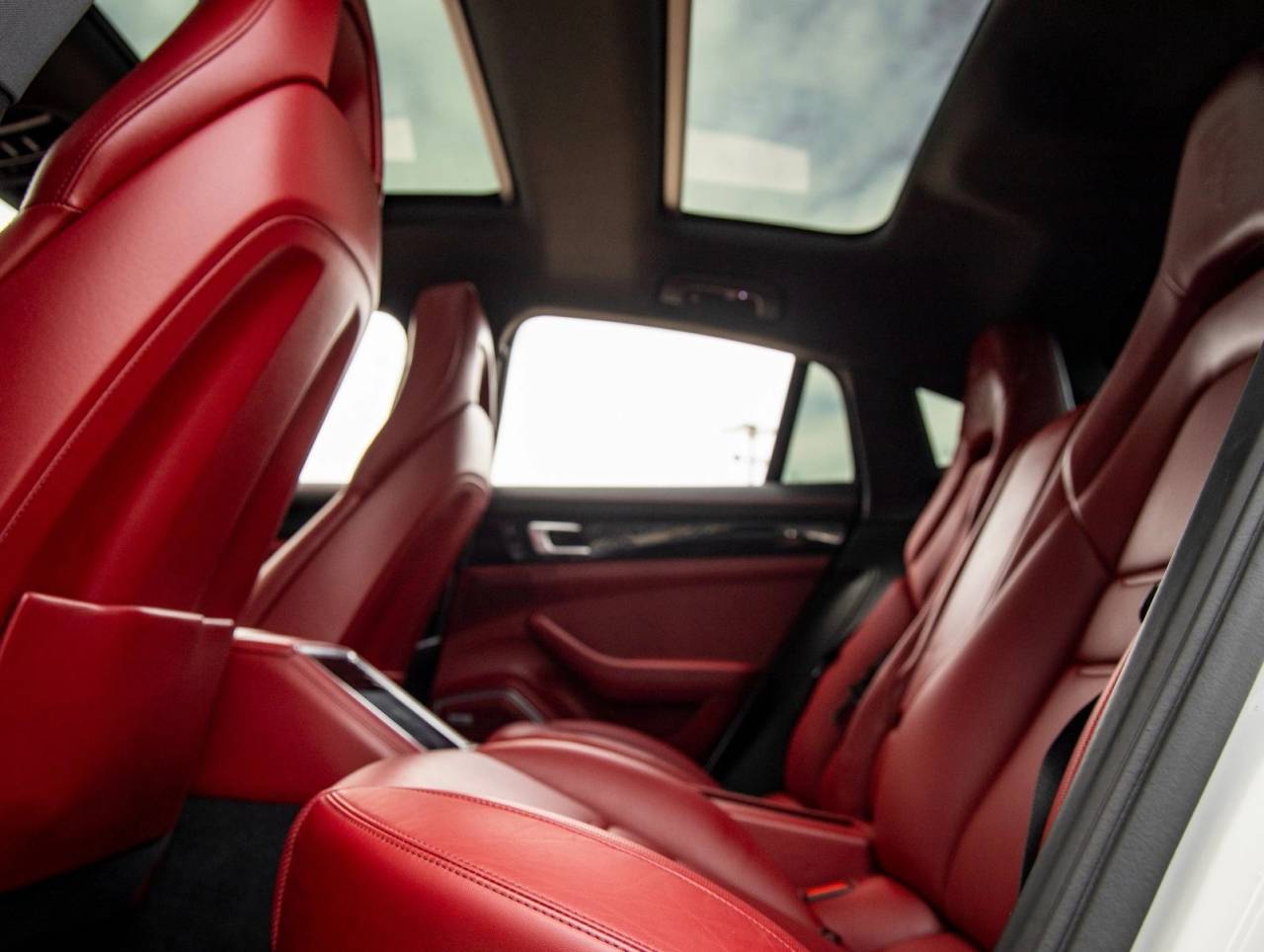 2020 Porsche Panamera Panamera