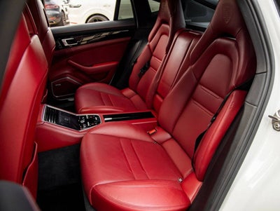 2020 Porsche Panamera Panamera