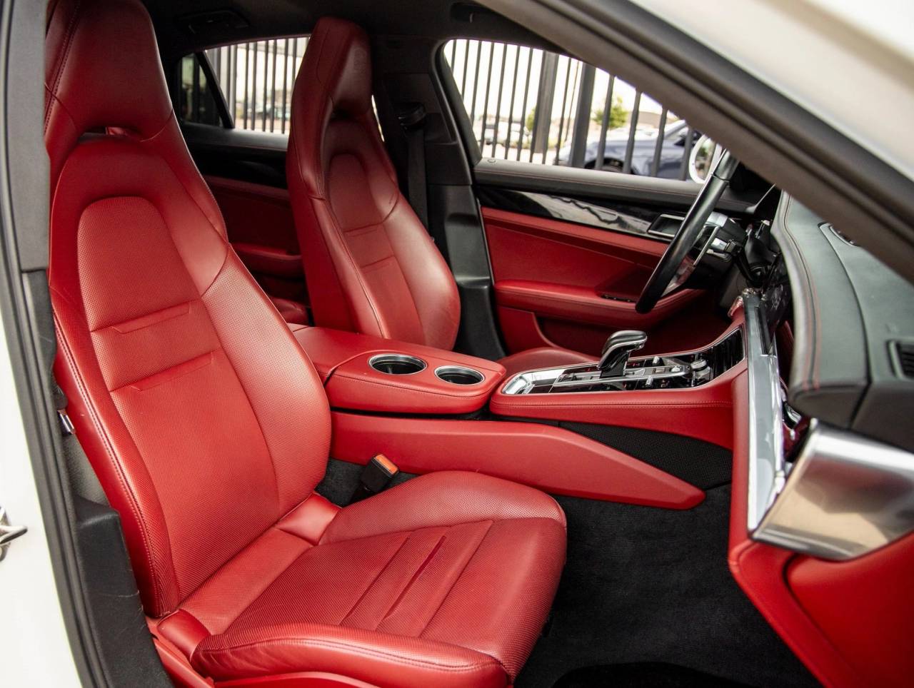 2020 Porsche Panamera Panamera