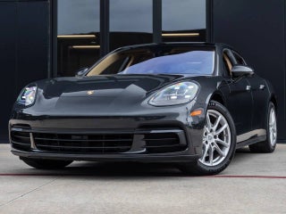 2018 Porsche Panamera Panamera