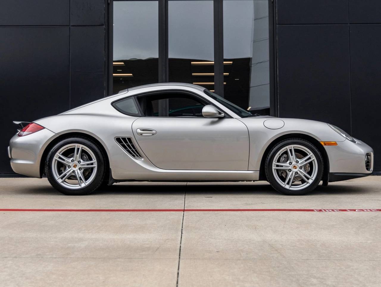 2011 Porsche 718 Cayman